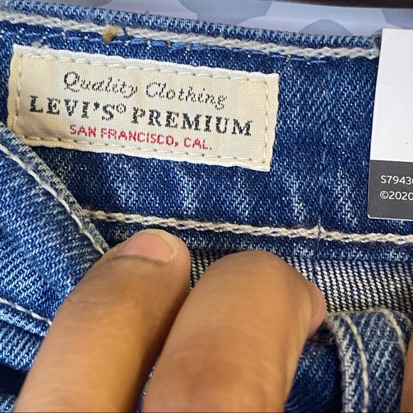 NWT Levi’s High Rise Wedgie Fit Straight Jeans - Picture 12 of 14